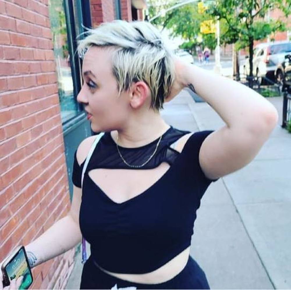 Meet your Posher, Frances